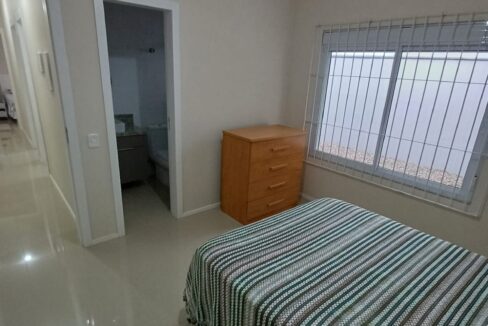 8b3d7b11-ed68-40f8-b18a-87c4347a3cac