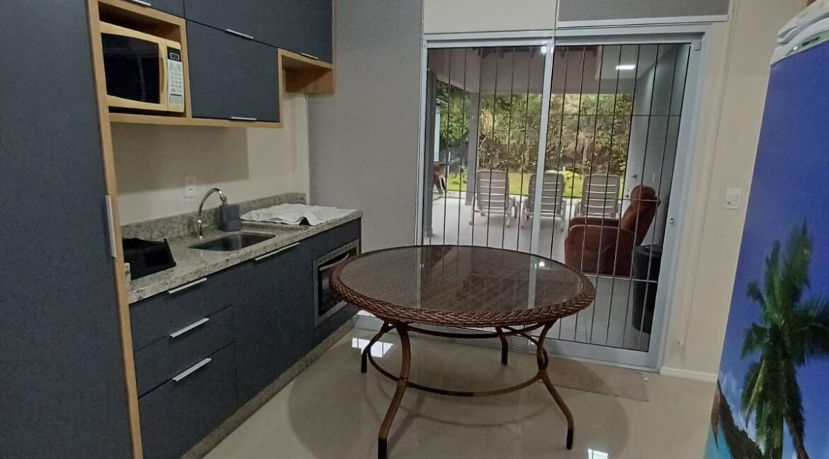 8bbc28ae-3123-4fbd-94ed-29b87ba0404b