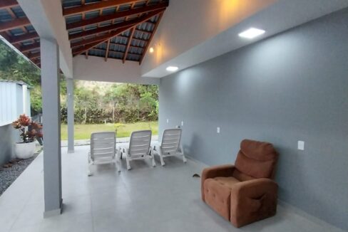 98fb460a-d532-421b-bd88-fcf8c30a0772